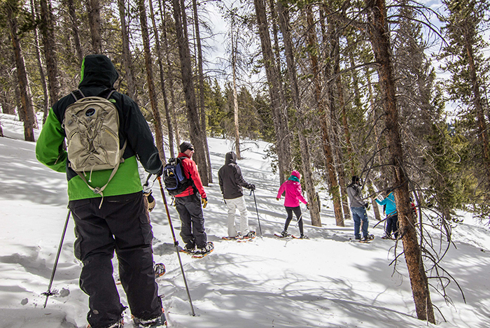 Snowshoe-Hike-Minturn-Colorado-Maloit-Park